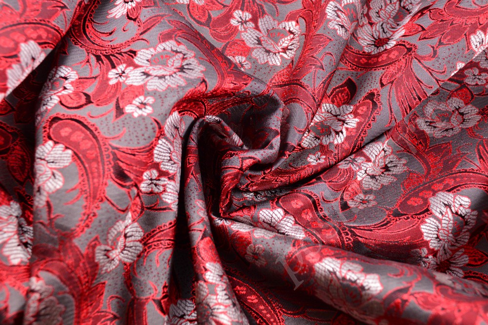 Серая шёлковая китайская ткань с красным узором