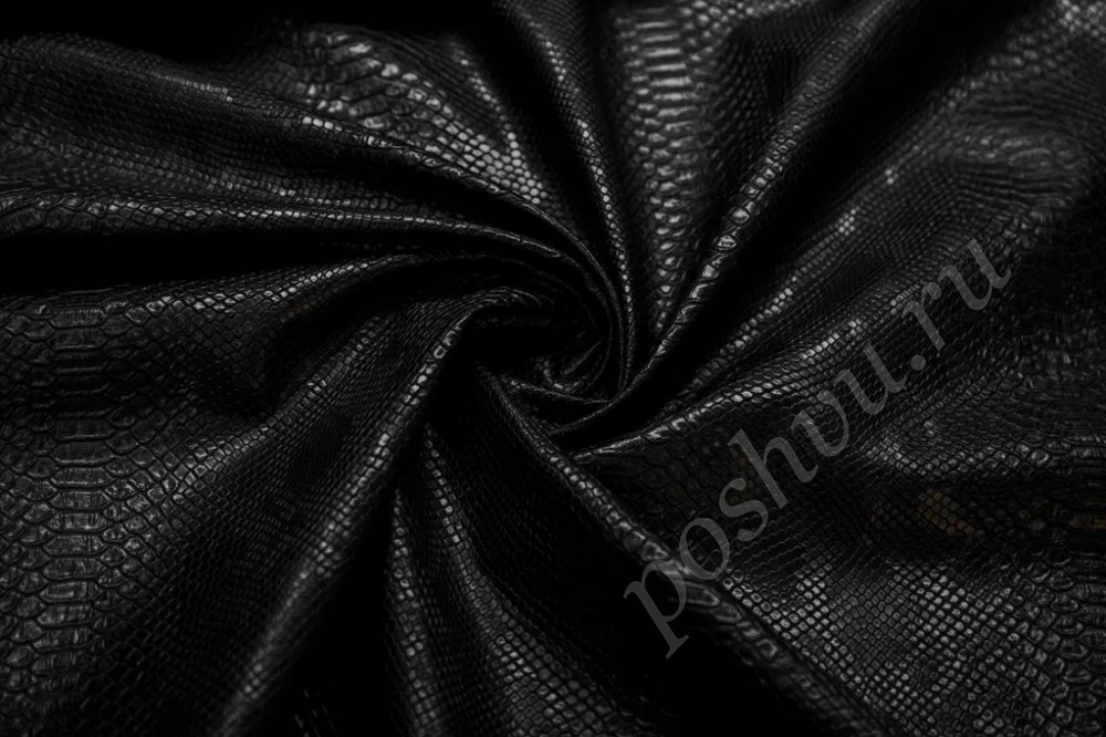 Экокожа черного цвета с выработкой "Питон" (396г/м2)