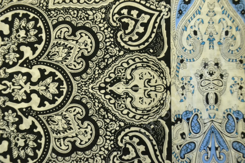 Хлопковая ткань с оригинальным узором в чёрном, синем и белом цвете