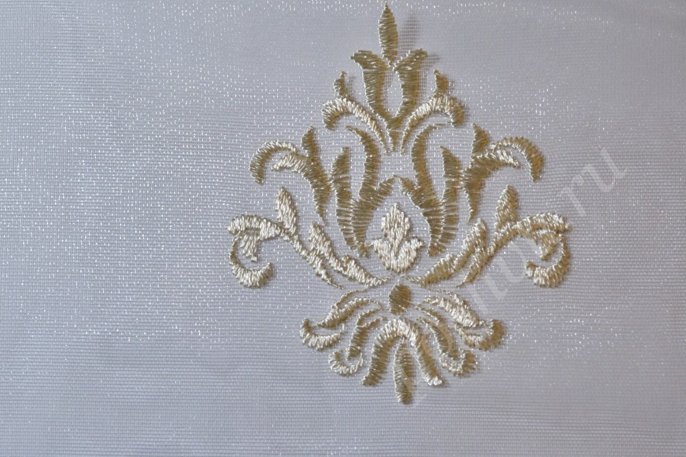 Ткань для штор сетка белого цвета с бежевой вышивкой