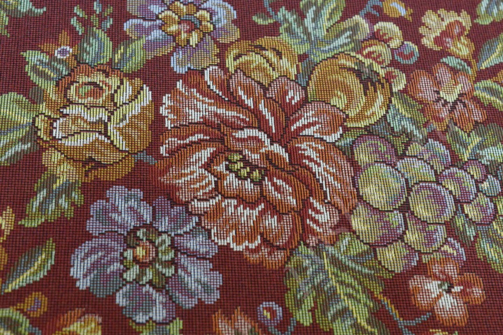 Ткань для штор гобелен бордового цвета с цветочным узором