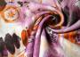 Ткань лен светлого оттенка с абстрактным цветочным принтом