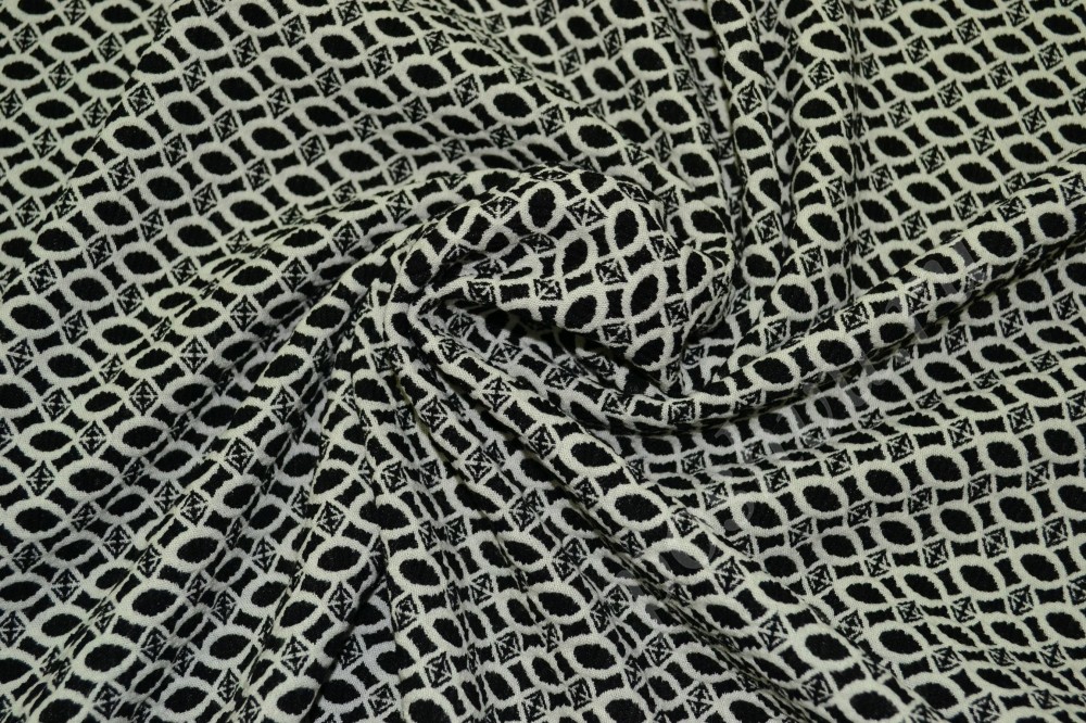 Ткань вискоза в геометрический черно-белый узор