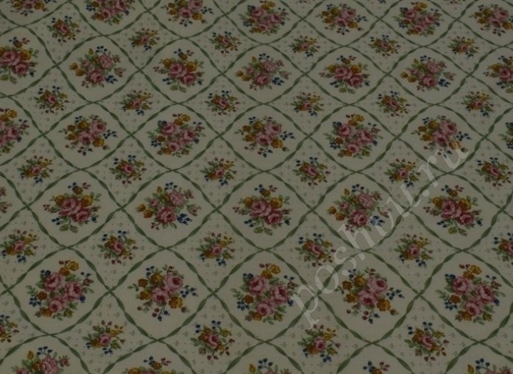 Скатертная ткань с цветочным принтом