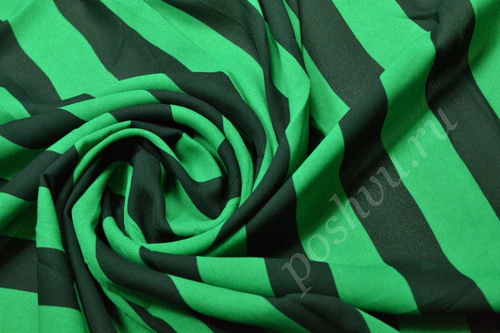Ткань шифон набивной в зеленую и черную полоску