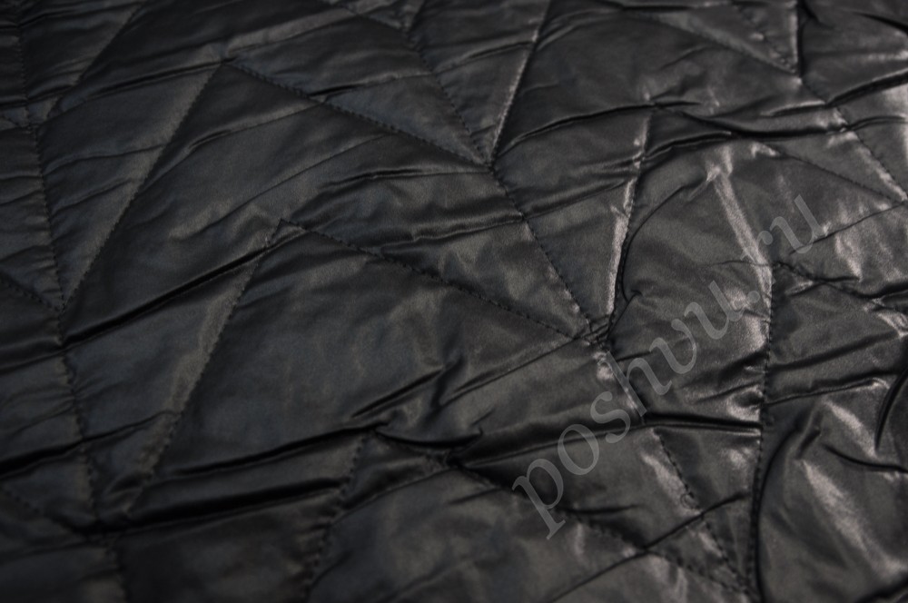 Курточная стеганая ткань Зиг-Заг черного цвета