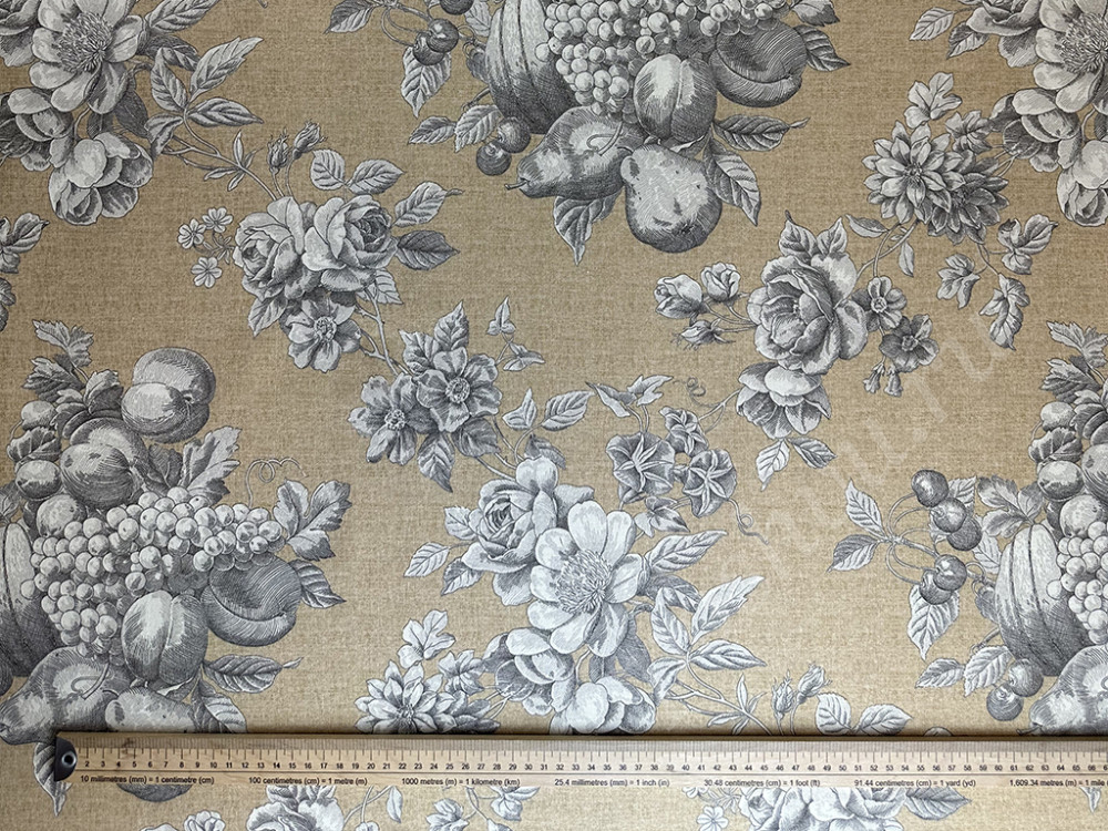 Портьерная ткань рогожка HENRIETTA цветы и фрукты на бежевом фоне в английском стиле (раппорт 66х70см)