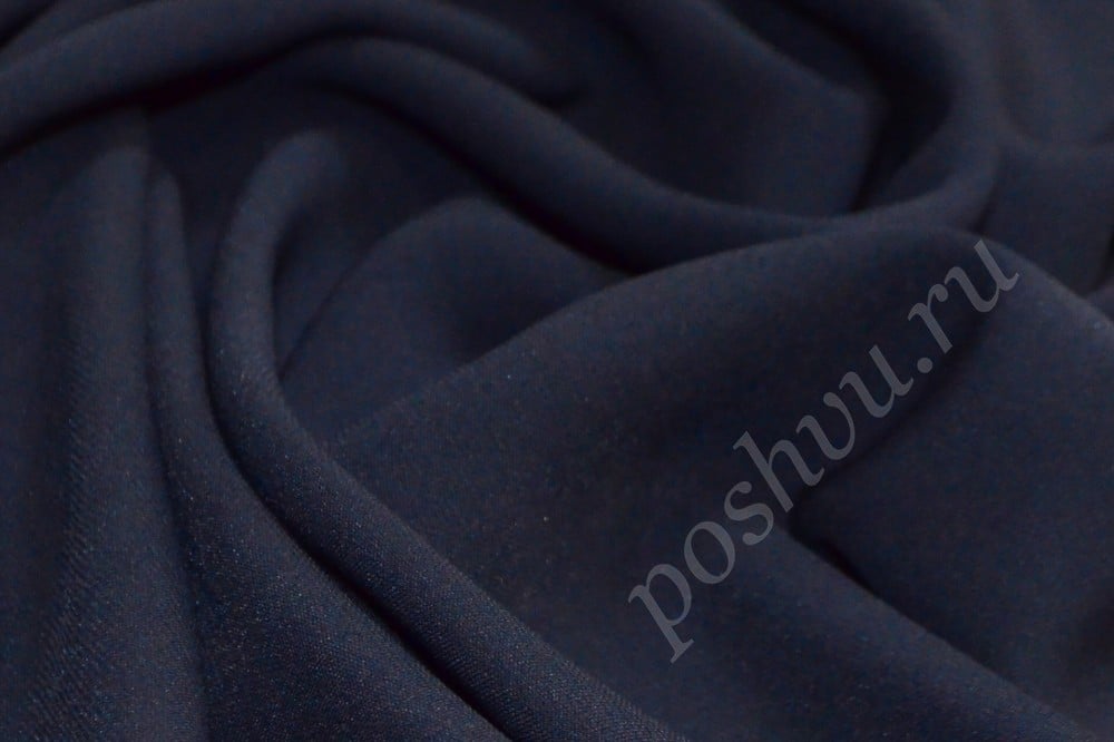 Костюмно-плательная ткань изысканного темно-синего оттенка
