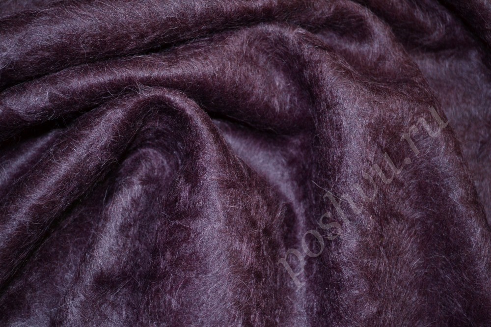 Пальтовая ткань пурпурного оттенка с ворсом