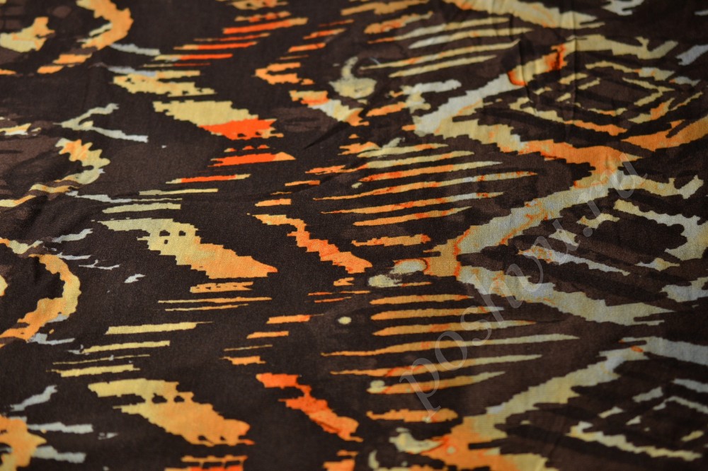 Ткань трикотаж коричневого цвета в ромбах