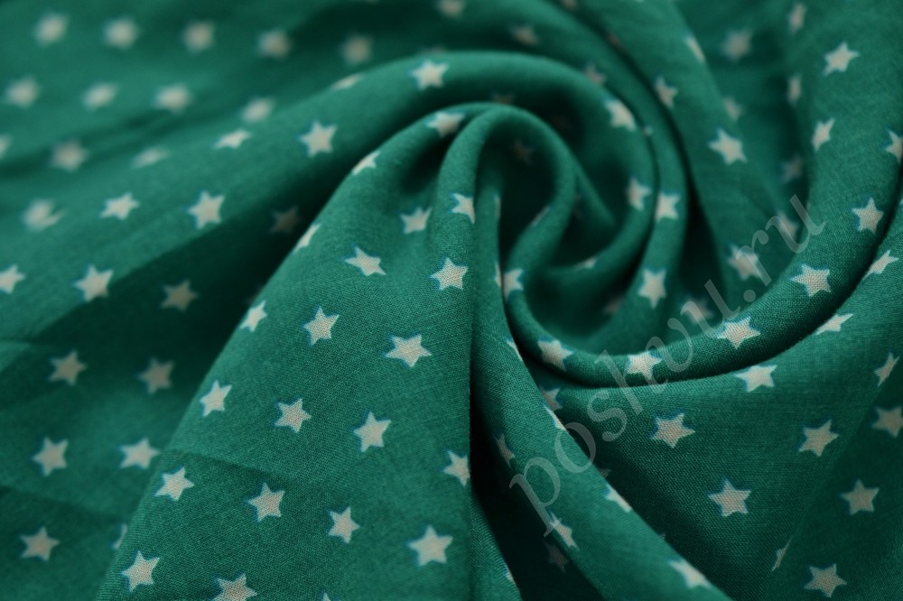 Ткань вискоза плательно-блузочная зеленого оттенка в белые звездочки