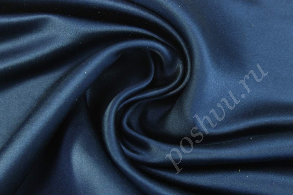 Натуральная шелковая ткань темно-синего оттенка