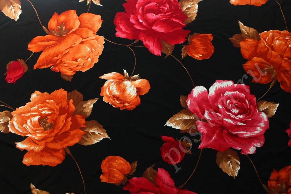 Ткань трикотаж черного оттенка в оранжево-красные розы