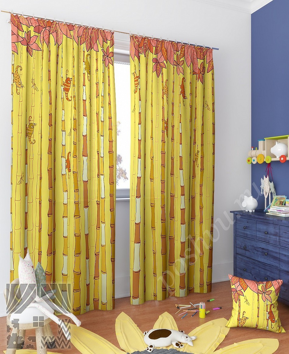 Комплект готовых штор в жёлто-зеленых тонах с веселым принтом для детской комнаты