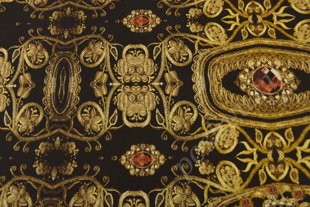 Плательная ткань чёрного цвета с жёлто-бежевым орнаментом