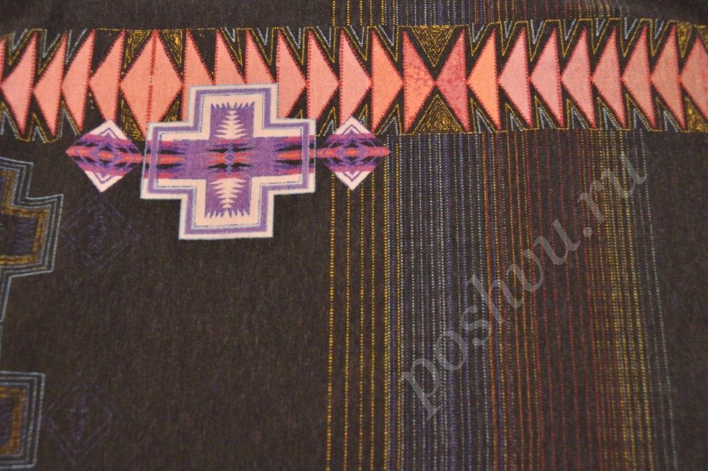 Трикотажная ткань чёрного цвета с разноцветным орнаментом
