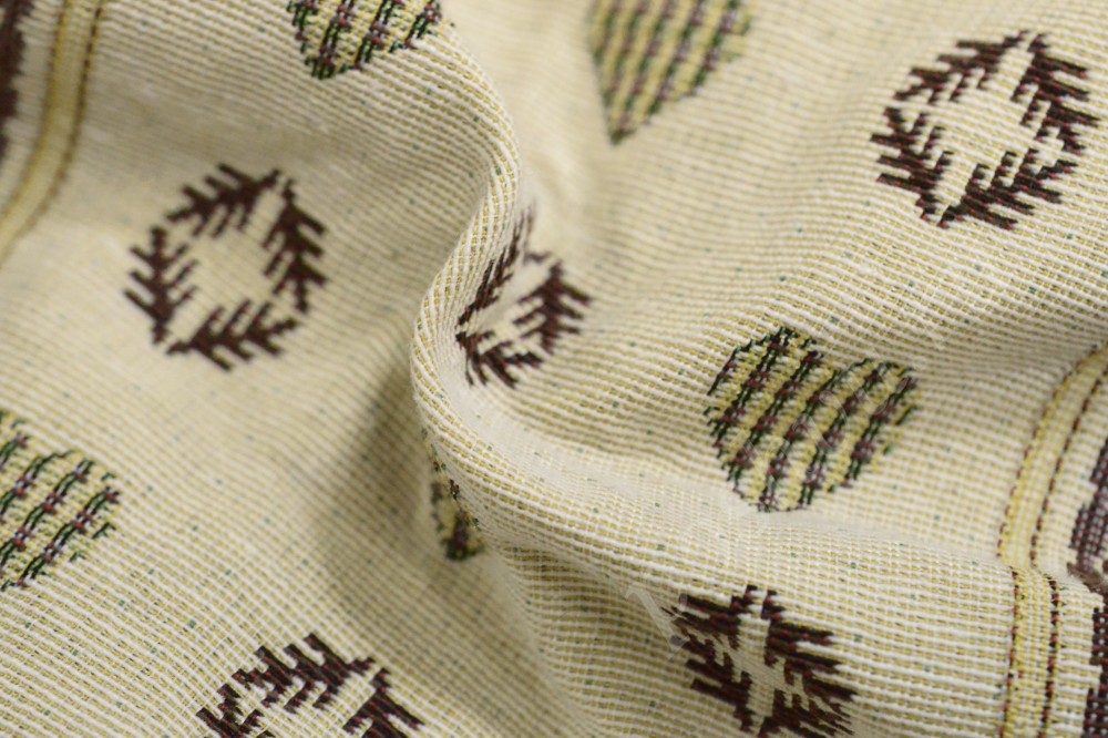 Ткань для штор гобелен молочного цвета с коричневыми полосами и узором