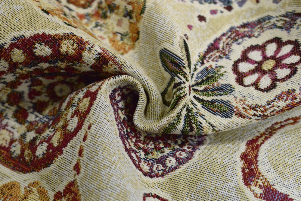 Ткань для штор гобелен бежевого цвета с флористическим узором