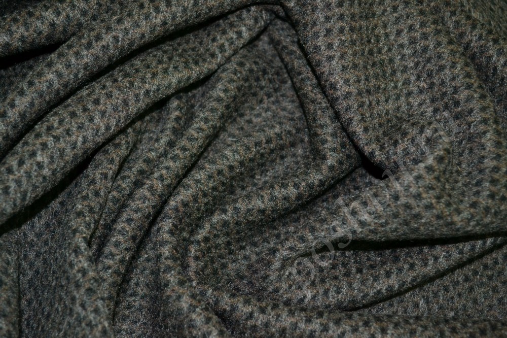 Пальтовая ткань темно-коричневого оттенка с черными вкраплениями