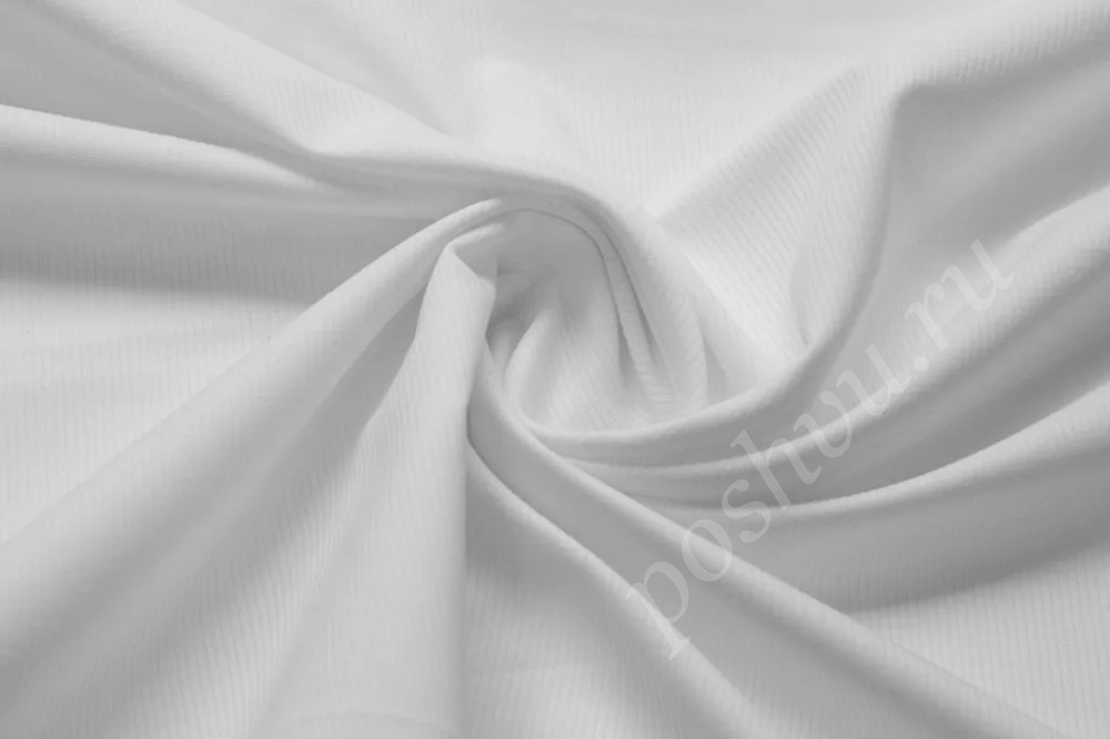 Хлопок костюмно-плательный белого цвета в рубчик