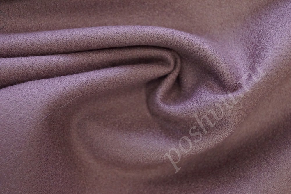 Костюмная ткань из шерсти лилового цвета