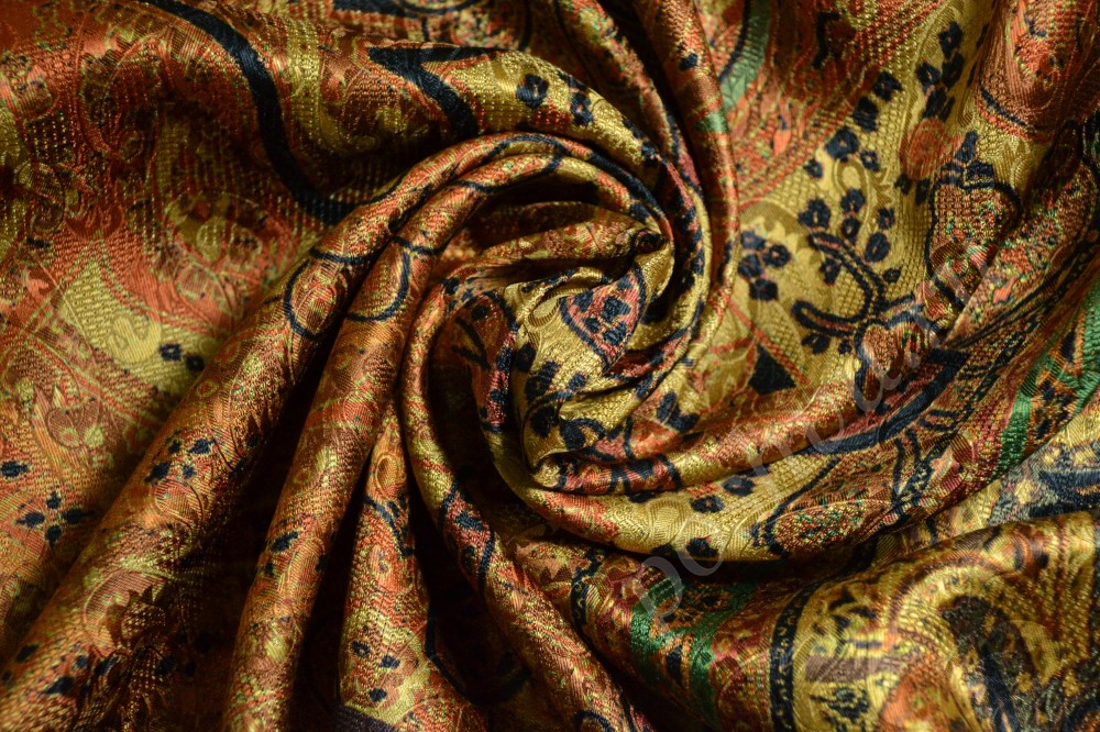 Ткань шелк коричневого оттенка с орнаментом