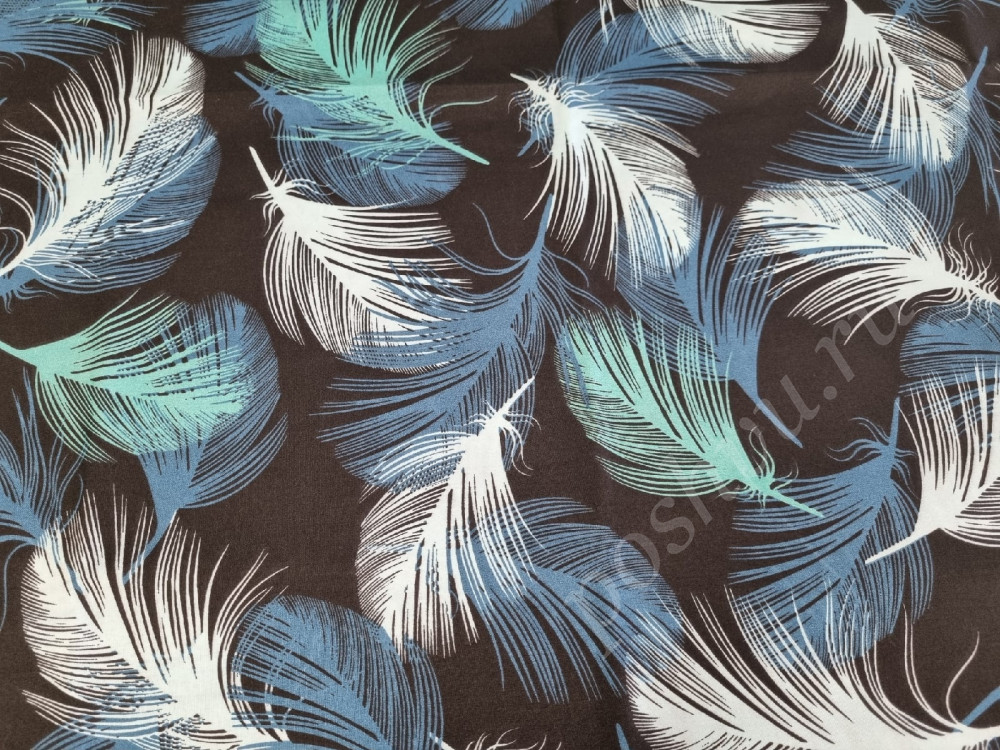 Полисатин 220см, голубые перья на черном фоне