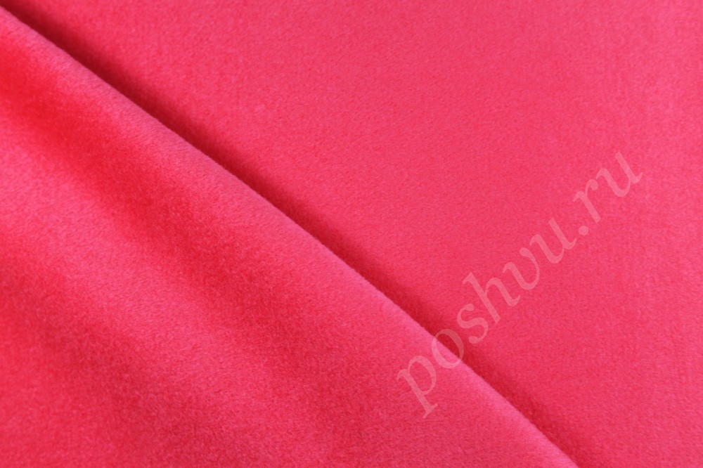 Пальтовая ткань нежного малинового оттенка Valentino