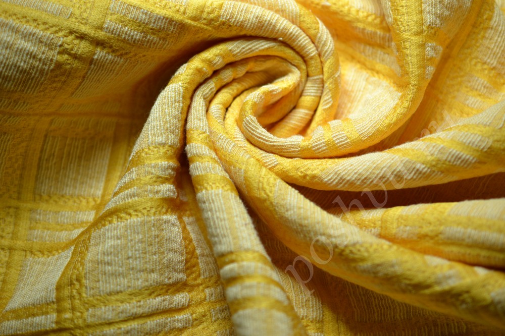 Жаккардовая ткань Armani желтого цвета в белую клетку