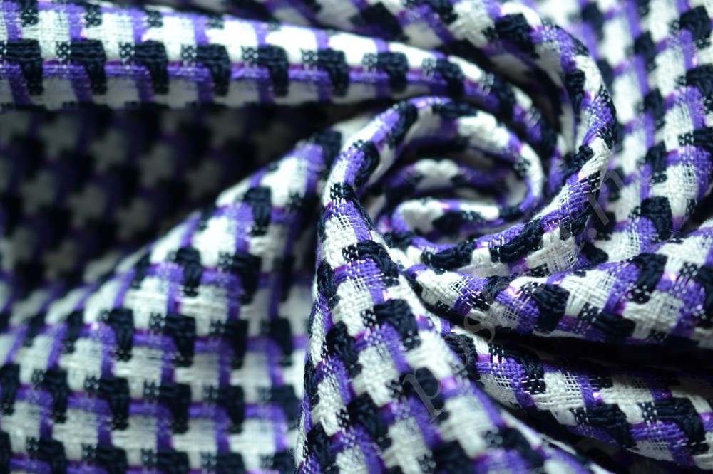 Ткань костюмная с узором в белом, синем и фиолетовом оттенке