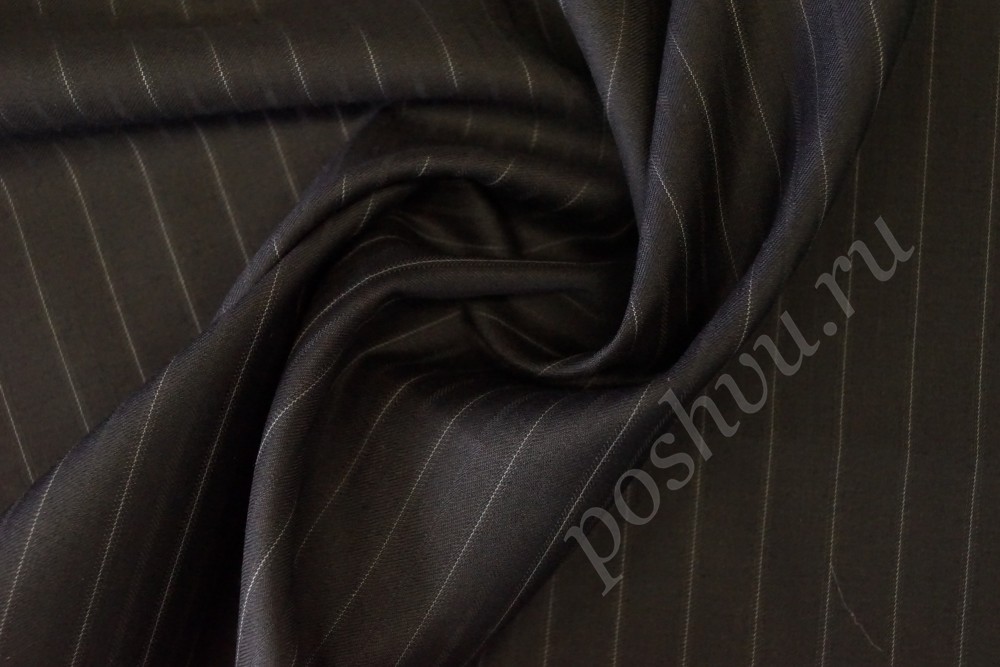 Костюмная шерстяная ткань чёрного цвета в серую полоску