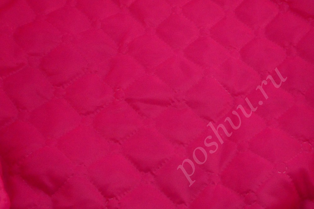 Стёганая подкладочная ткань розового цвета