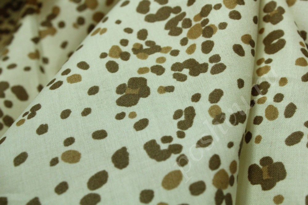 Ткань хлопковая белого оттенка в коричневые пятна