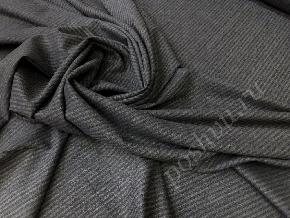 Фланелевая костюмная ткань серого цвета в мелкую полоску