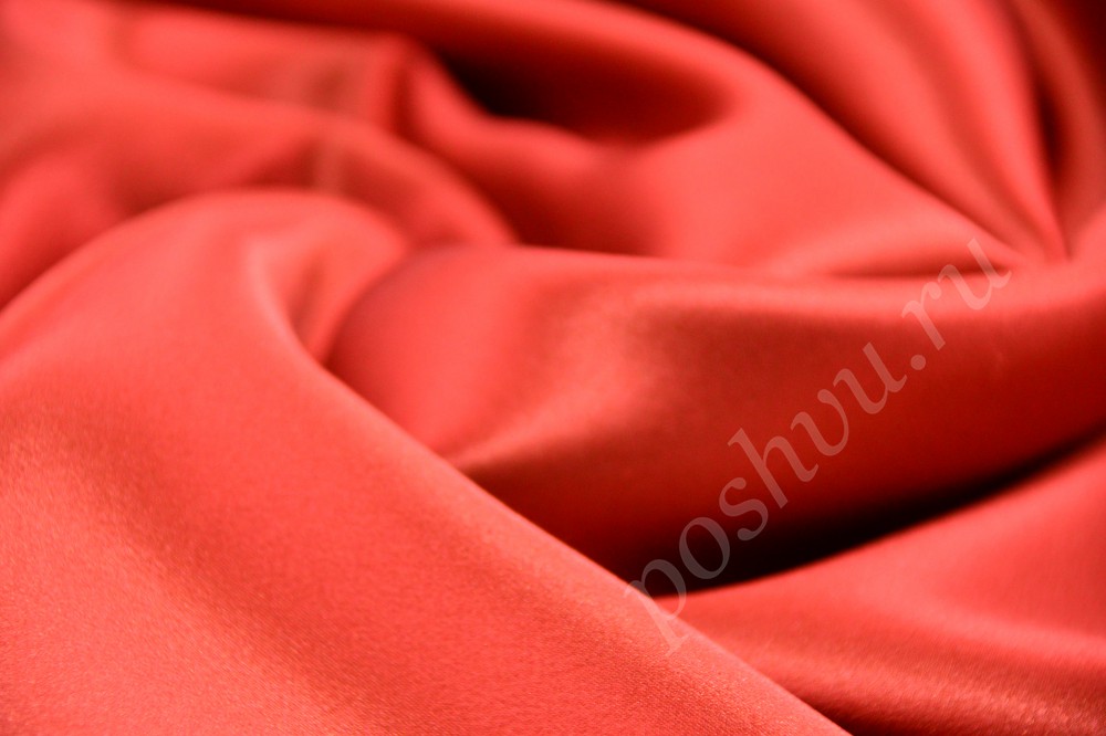 Ткань натуральный итальянский шёлк соблазнительного пурпурного оттенка