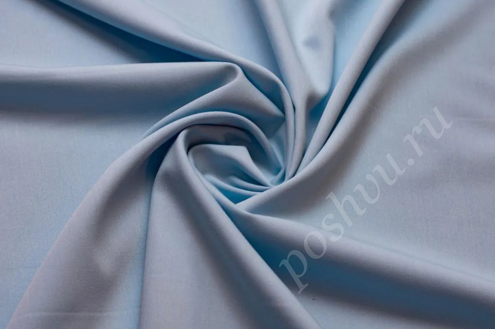 Костюмная ткань серо-голубого цвета