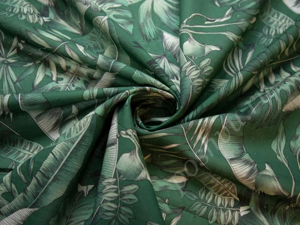 Хлопок рубашечно-плательный зеленого цвета с растениями (123г/м2)