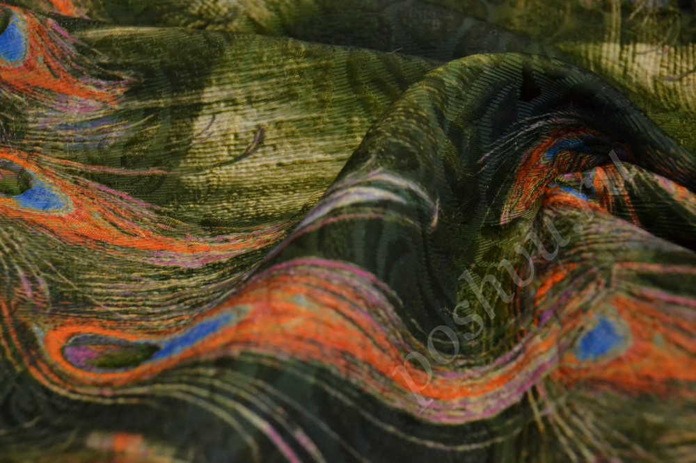 Ткань жаккард зеленого оттенка в павлиньи перья