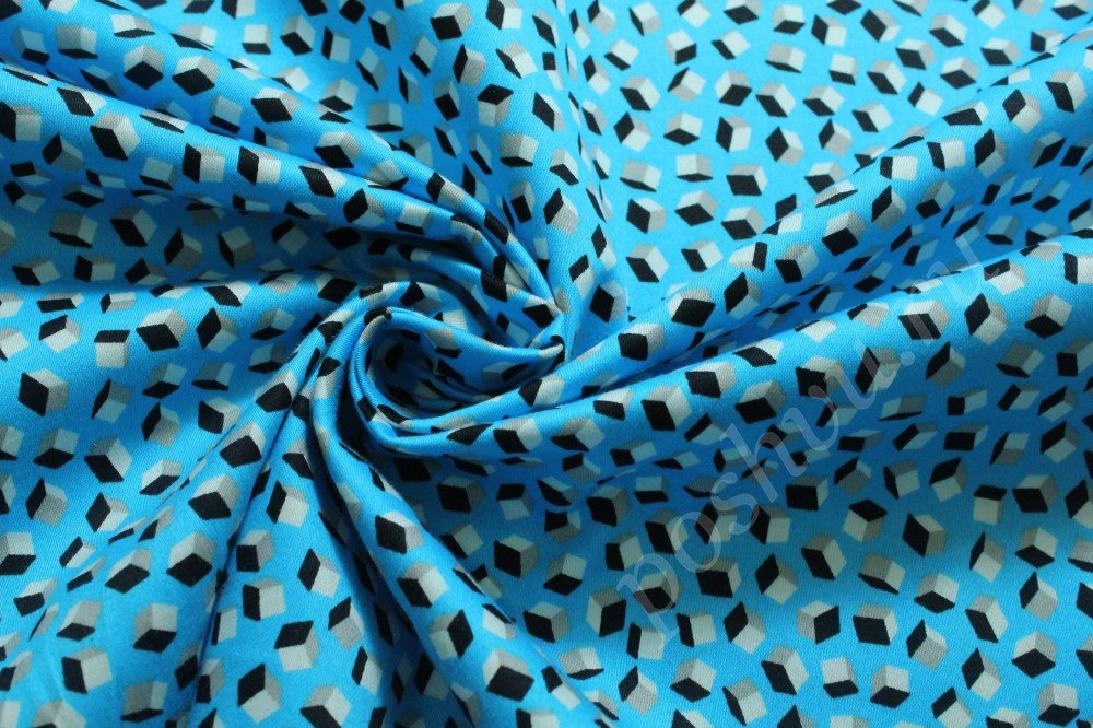 Сорочечная ткань из хлопка голубого цвета с узором в виде кубов