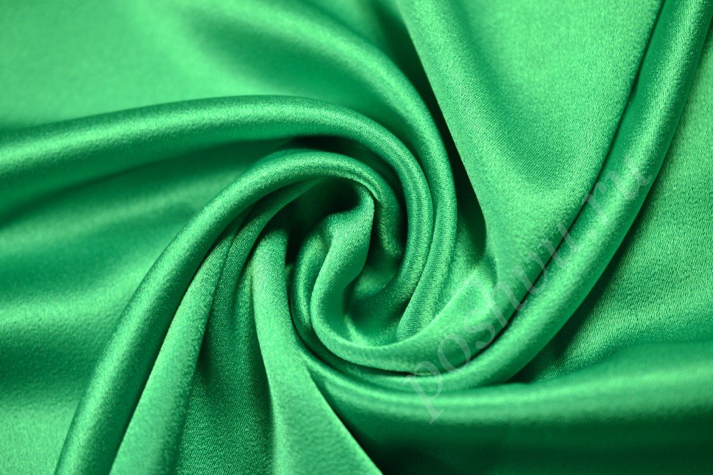 Ткань креп оттенка зеленый металлик