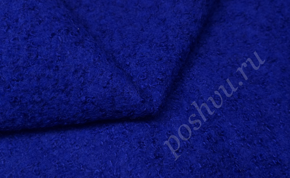 Пальтовая ткань букле синего цвета