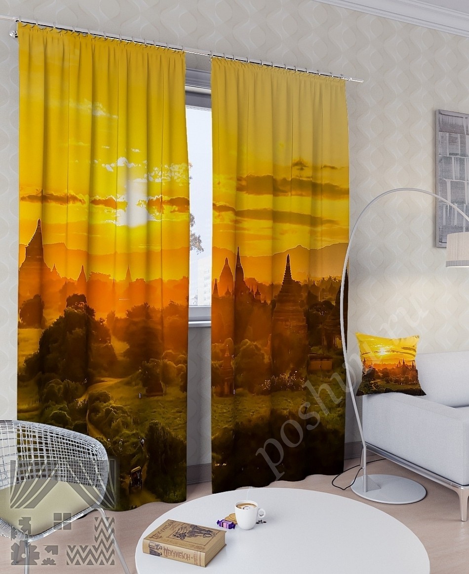 Красивый комплект готовых фото штор с изображением заката над храмовым комплексом для гостиной или спальни