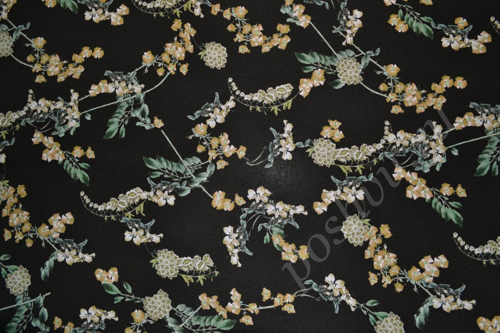Ткань шелк матовый черного цвета в флористический узор