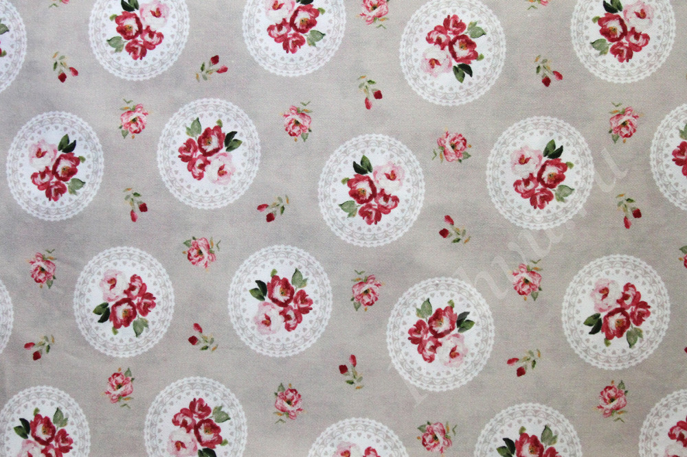 Ткань для штор саржа TWISTER CANTERBURY букеты красных цветов на сером фоне (раппорт 32х35см)