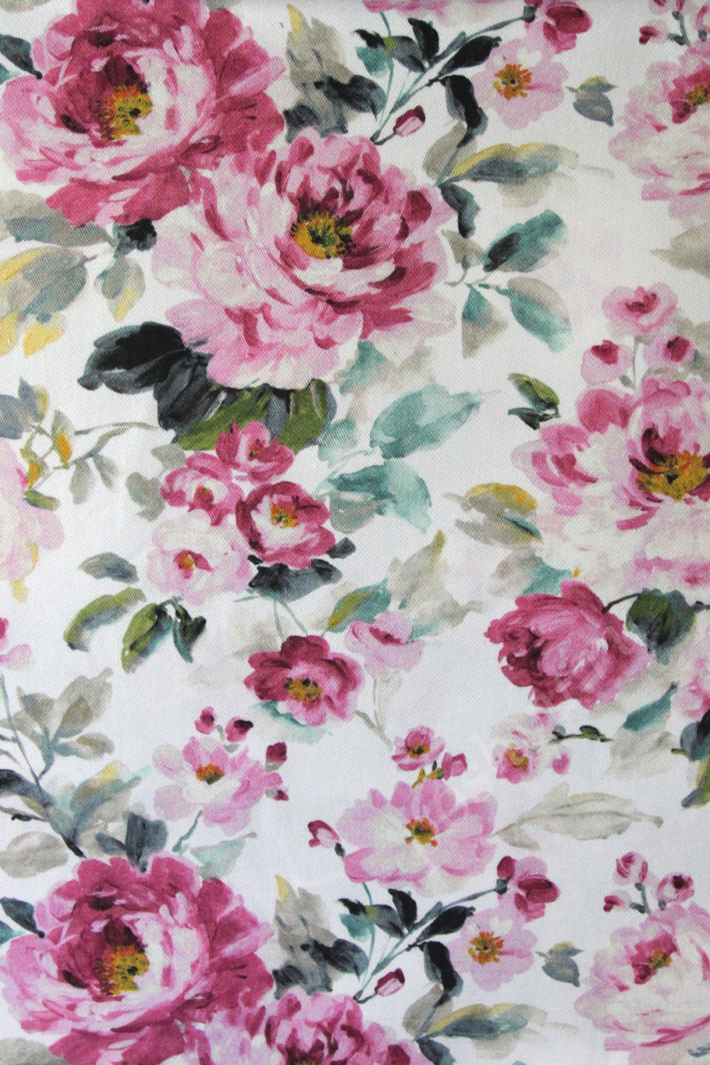 Ткань для штор саржа TWISTER CANTERBURY крупные цветы цвета фуксии в стиле акварель (раппорт 64х69см)