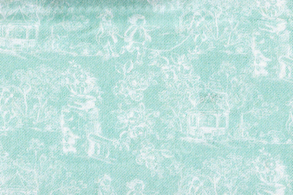 Ткань для штор саржа TWISTER TIFFANY белый принт пастораль на бирюзовом фоне (раппорт 22х23см)