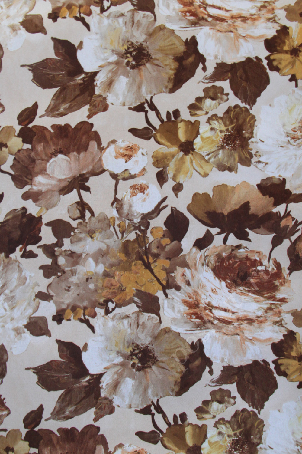 Портьерная ткань димаут BLACKOUT FUSION коричнево-бежевые цветы на серо-бежевом фоне