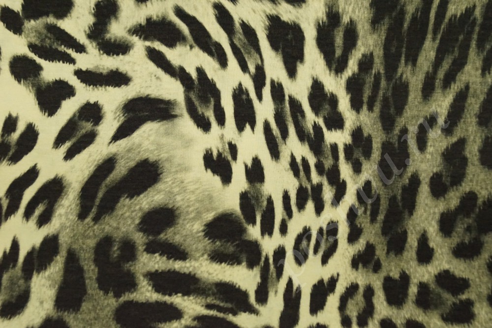 Трикотажная ткань белый ягуар