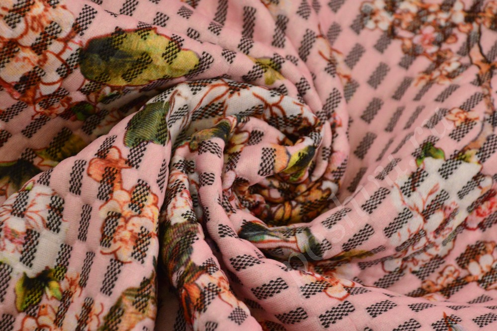 Ткань неопрен розового оттенка с цветочным рисунком