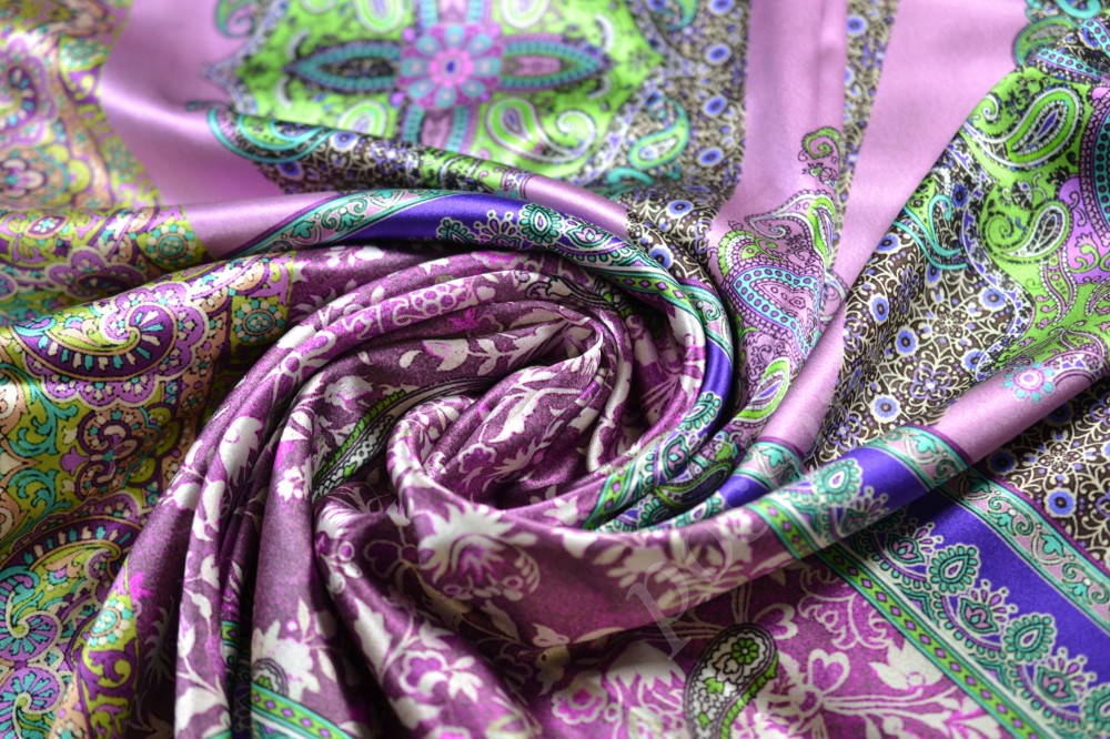 Шелковая ткань ETRO фиолетового цвета в оригинальный узор